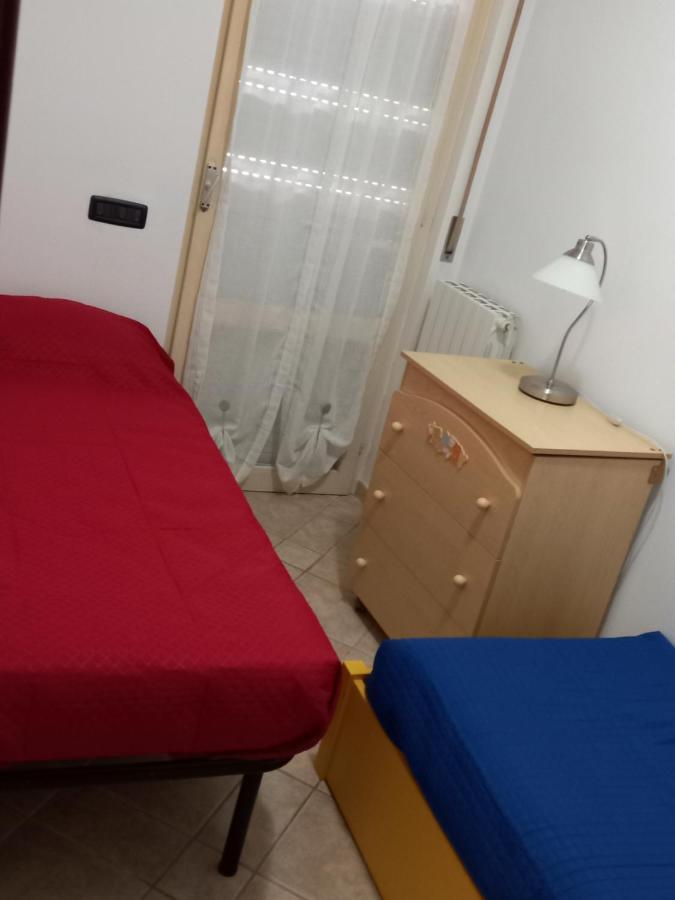 Appartement Sun Sea Relax à Luni Extérieur photo